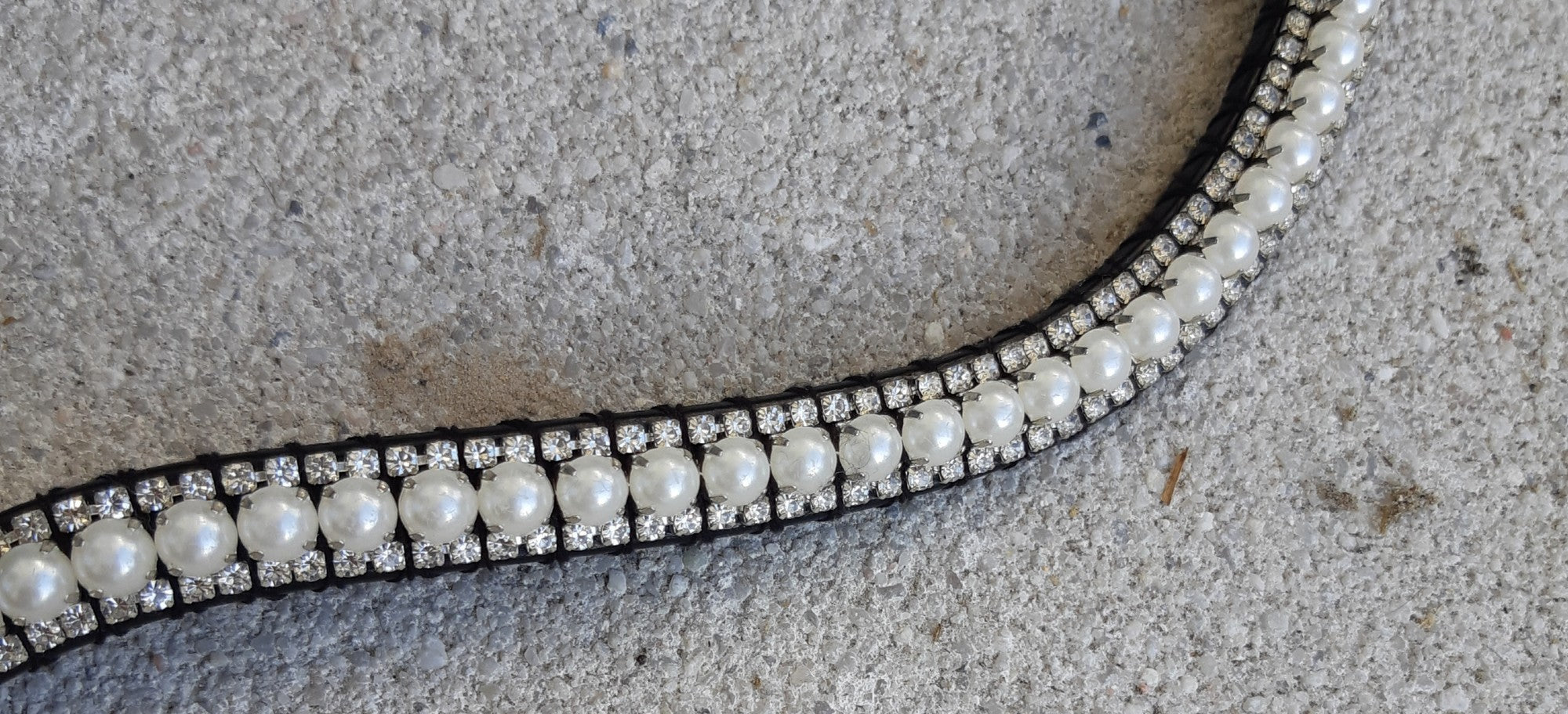 Frontal à strass argent et perle blanche