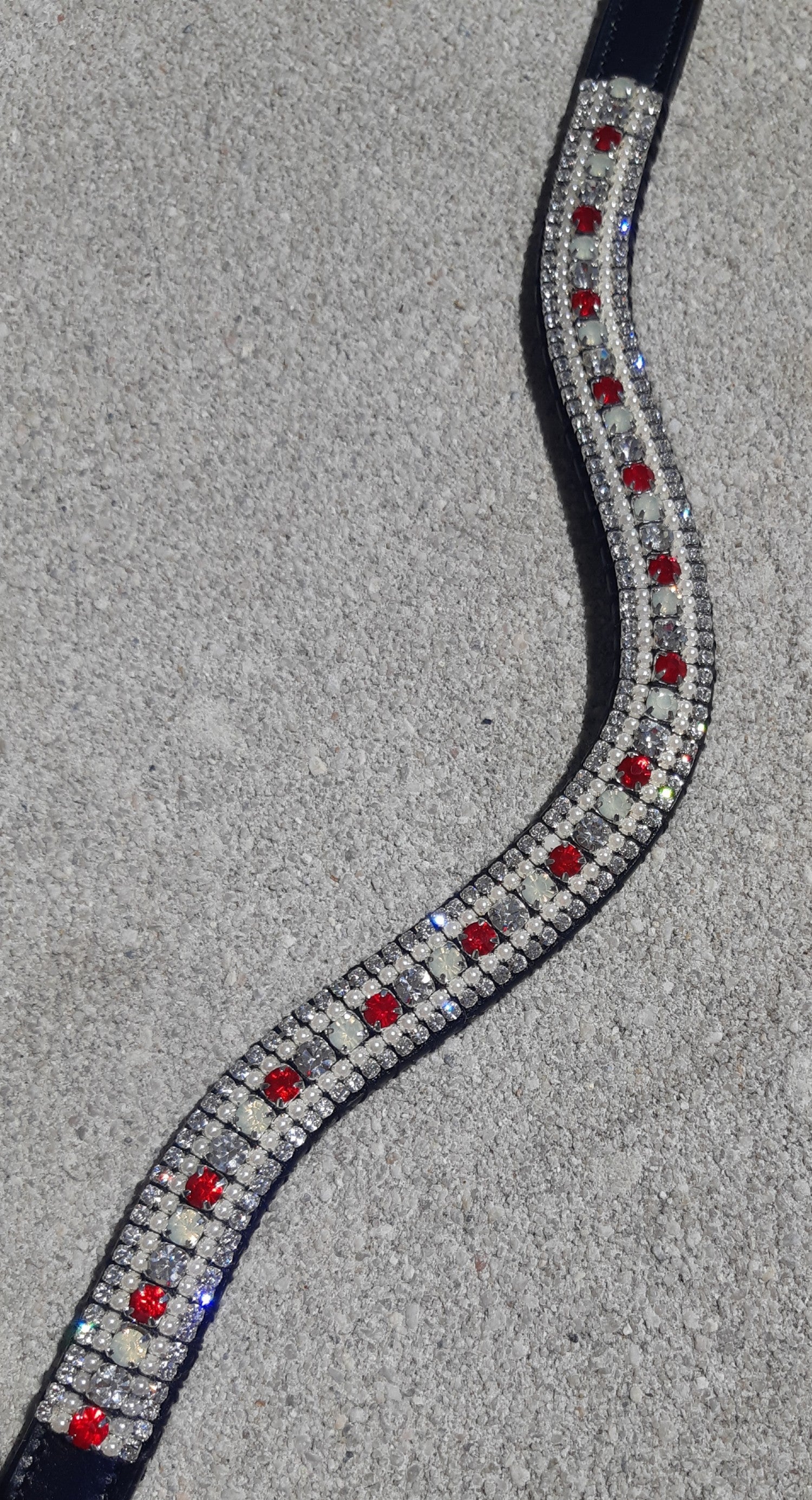 Frontal à strass WW - Rouge, argent et perle blanche