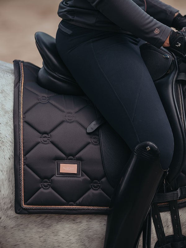 Tapis de selle Dark Sky DRESSAGE - Equestrian Stockholm