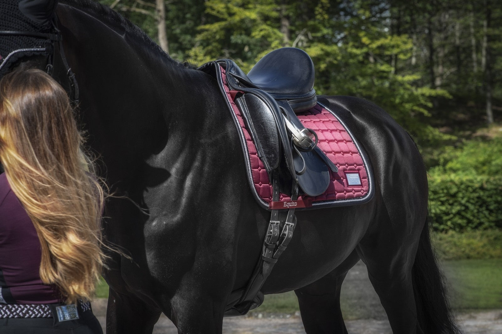 EQUITO saddle pad - Black Cherry