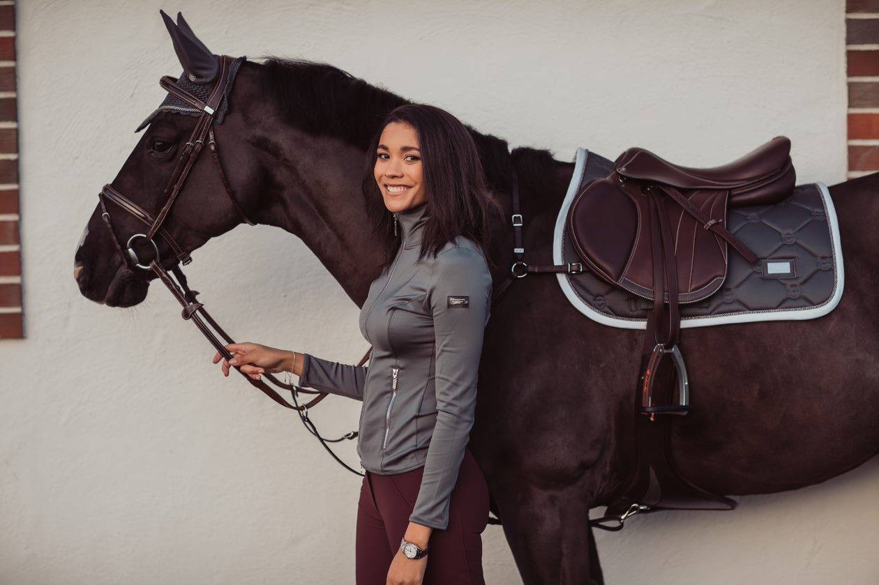 Veste Explore Jacket Dark Bordeaux - Equestrian Stockholm Veste Explore Jacket Dark Bordeaux - Equestrian Stockholm