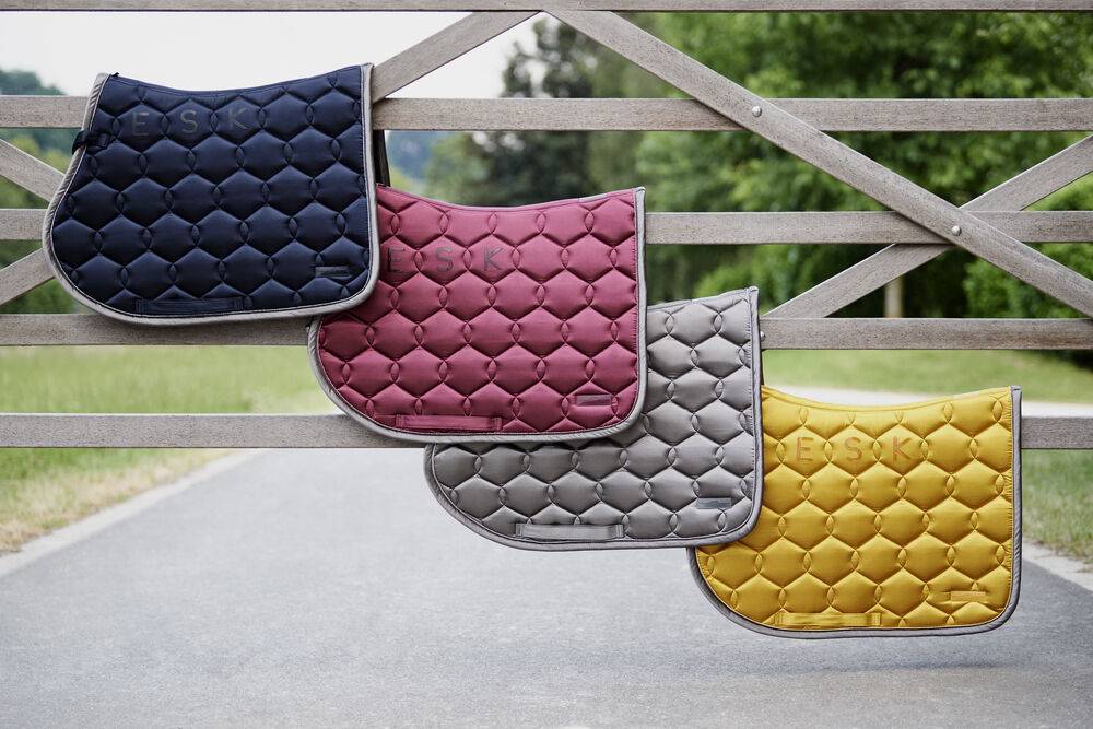 Tapis Satin Contrast Classic Sport H/W21 DRESSAGE - Eskadron