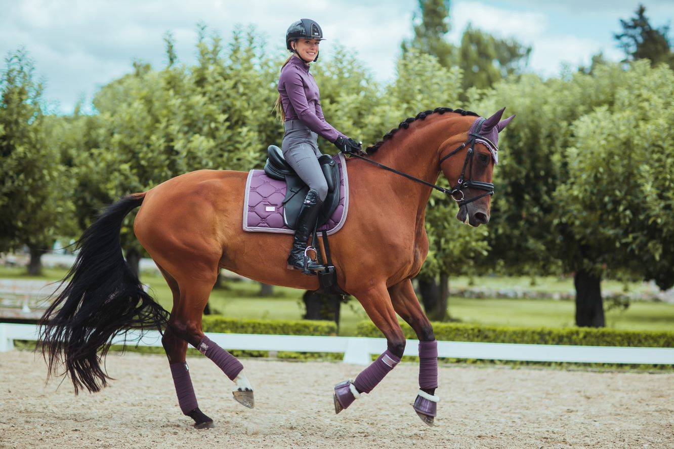 Tapis de selle Orchid Bloom DRESSAGE - Equestrian Stockholm