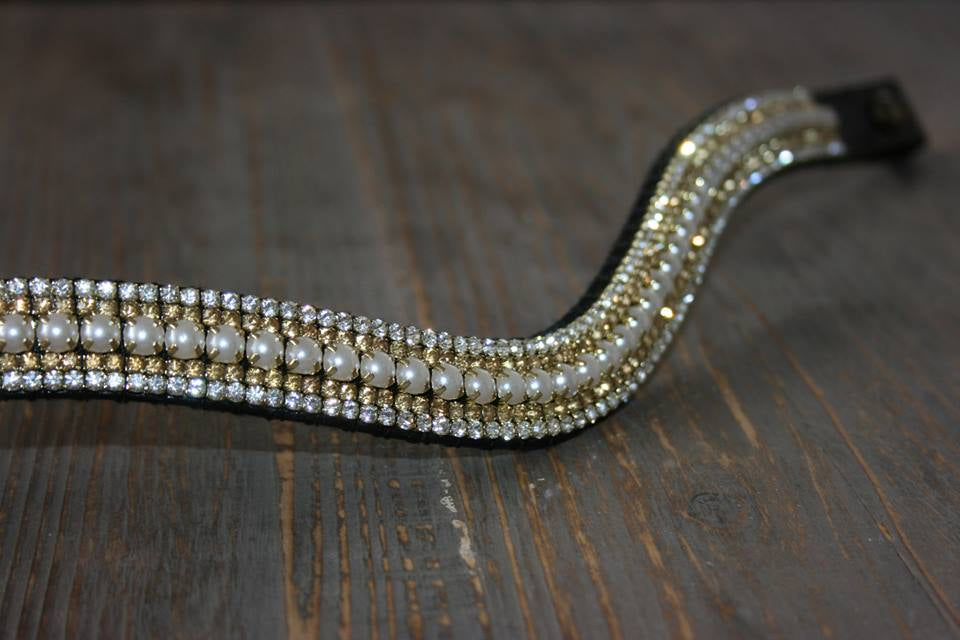 Frontal strass dorés, blancs et perles WW