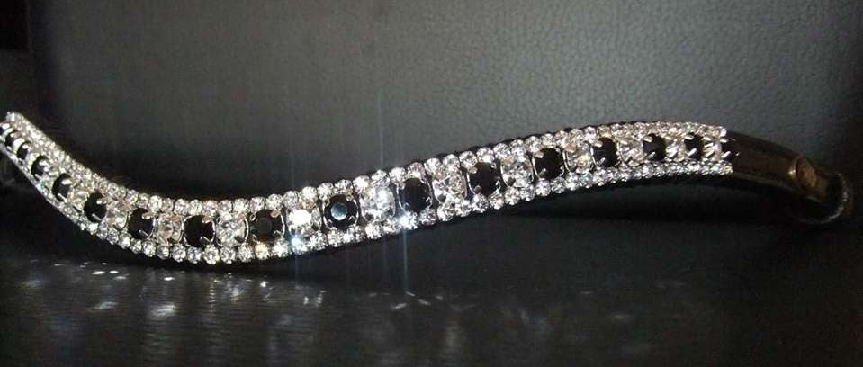 Frontal strass blancs et noirs WWF