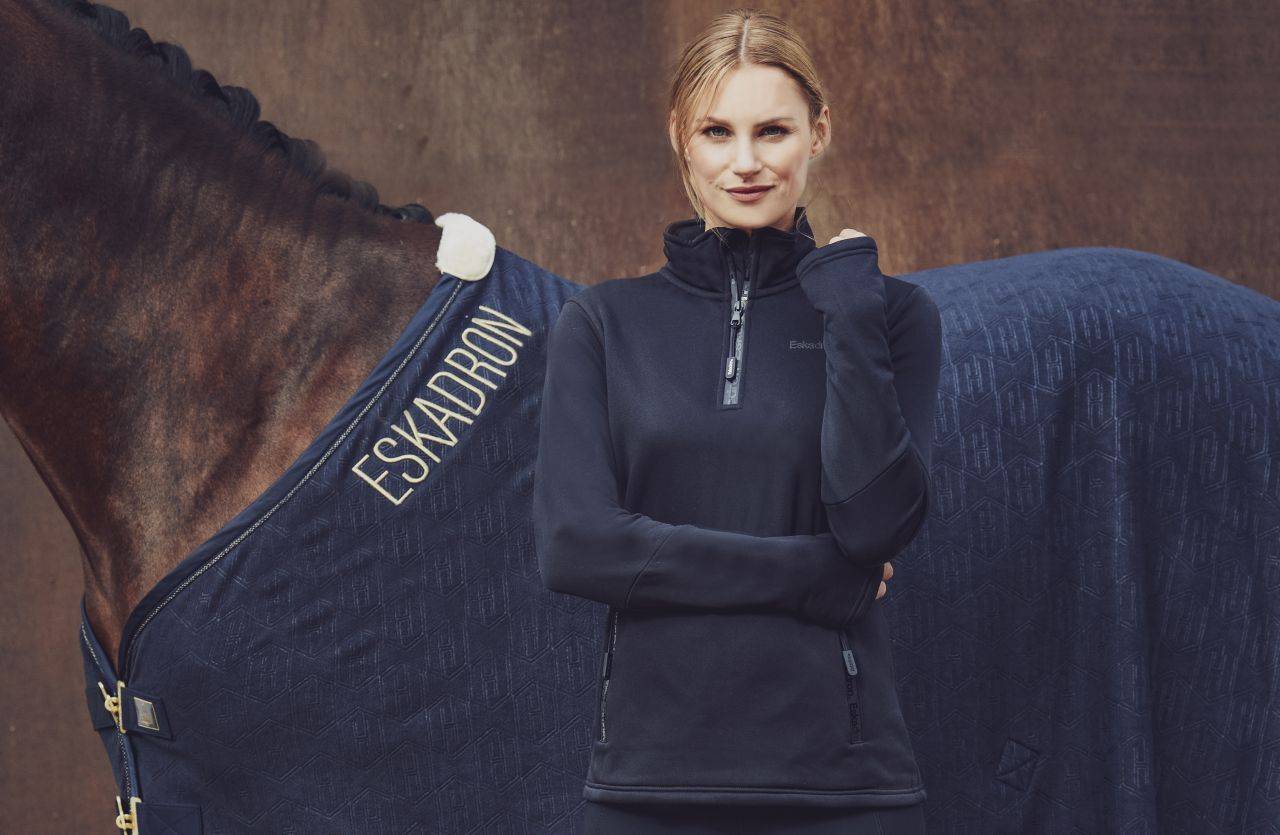 Fleece Stamped Heritage Drying Blanket 2022 - Eskadron