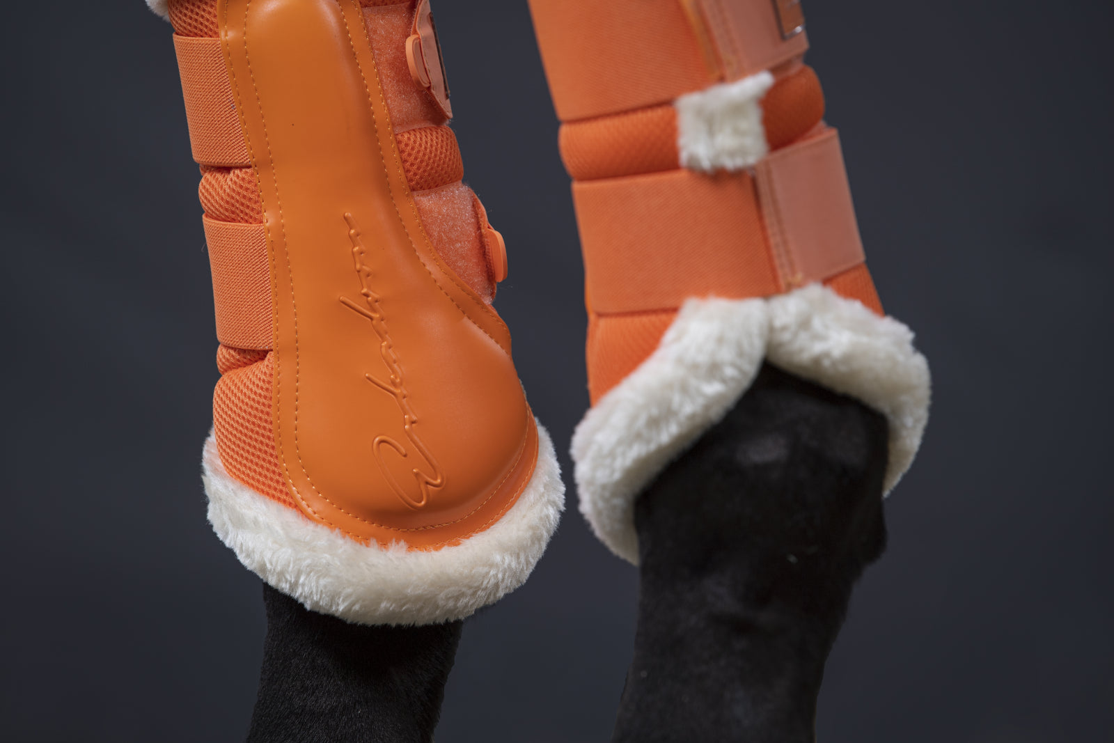 Mesh Faux Fur Classic Sport Gaiters SS22 - Eskadron