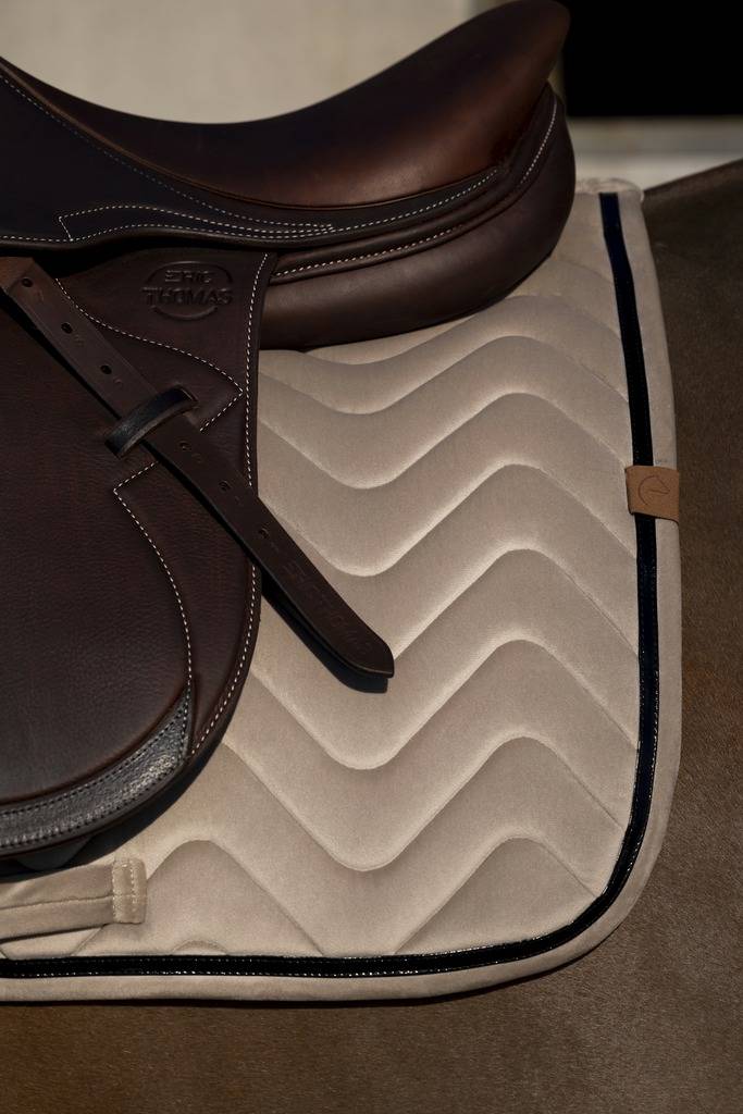 Glossy Carpet - Equithème