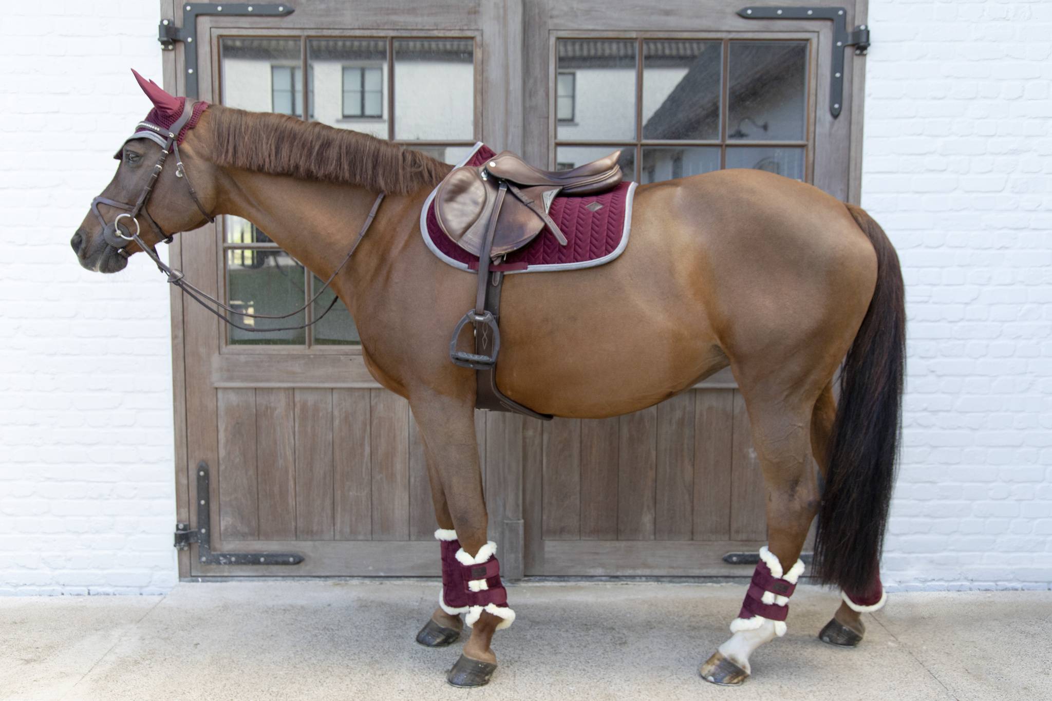 Velvet Contrast Gaiters - Kentucky