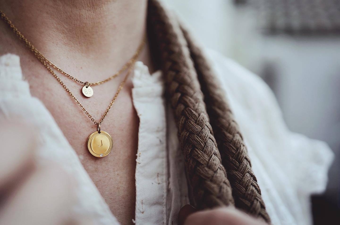 Pendentif avec médaille personnalisée et zirconia - Ponytail & Co