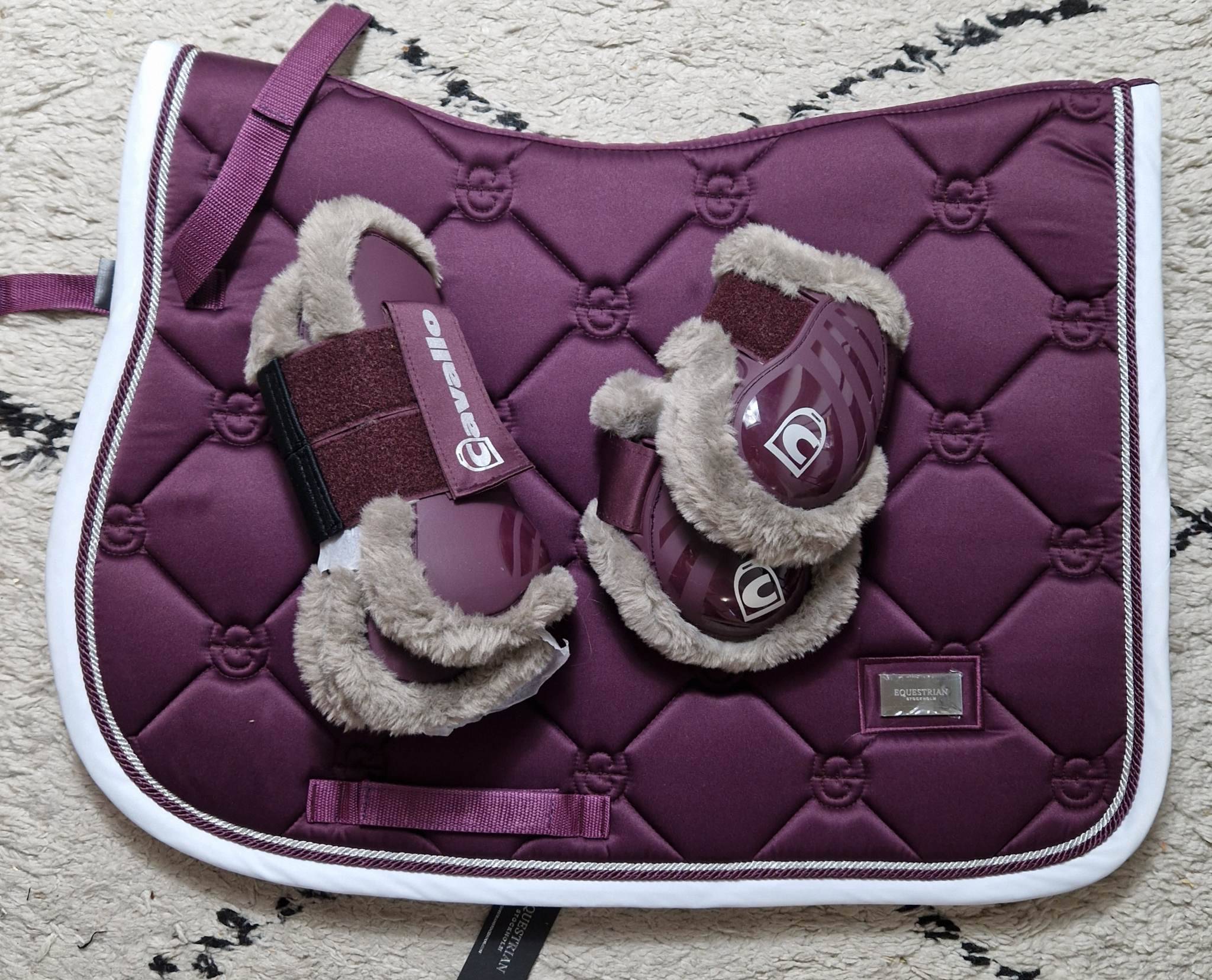 Mixed Mats and Protections Plum - Equestrian Stockholm & Cavallo