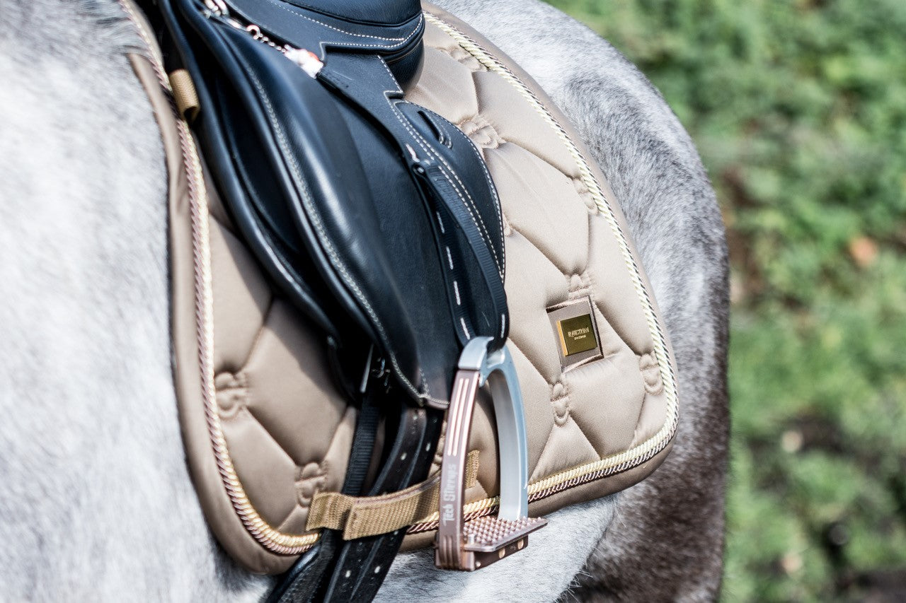 Tapis de selle Champagne MIXTE - Equestrian Stockholm