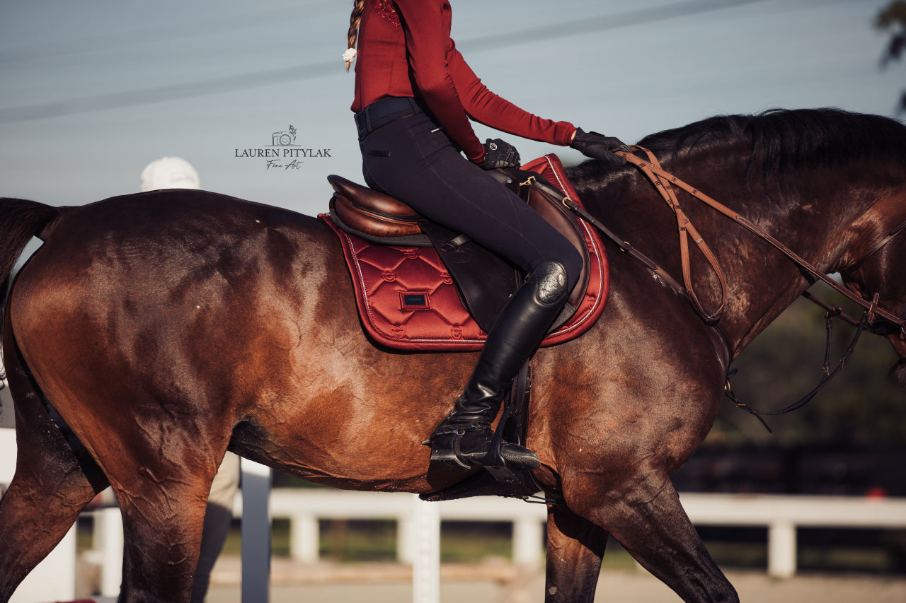 Tapis de selle Bordeaux - Equestrian Stockholm