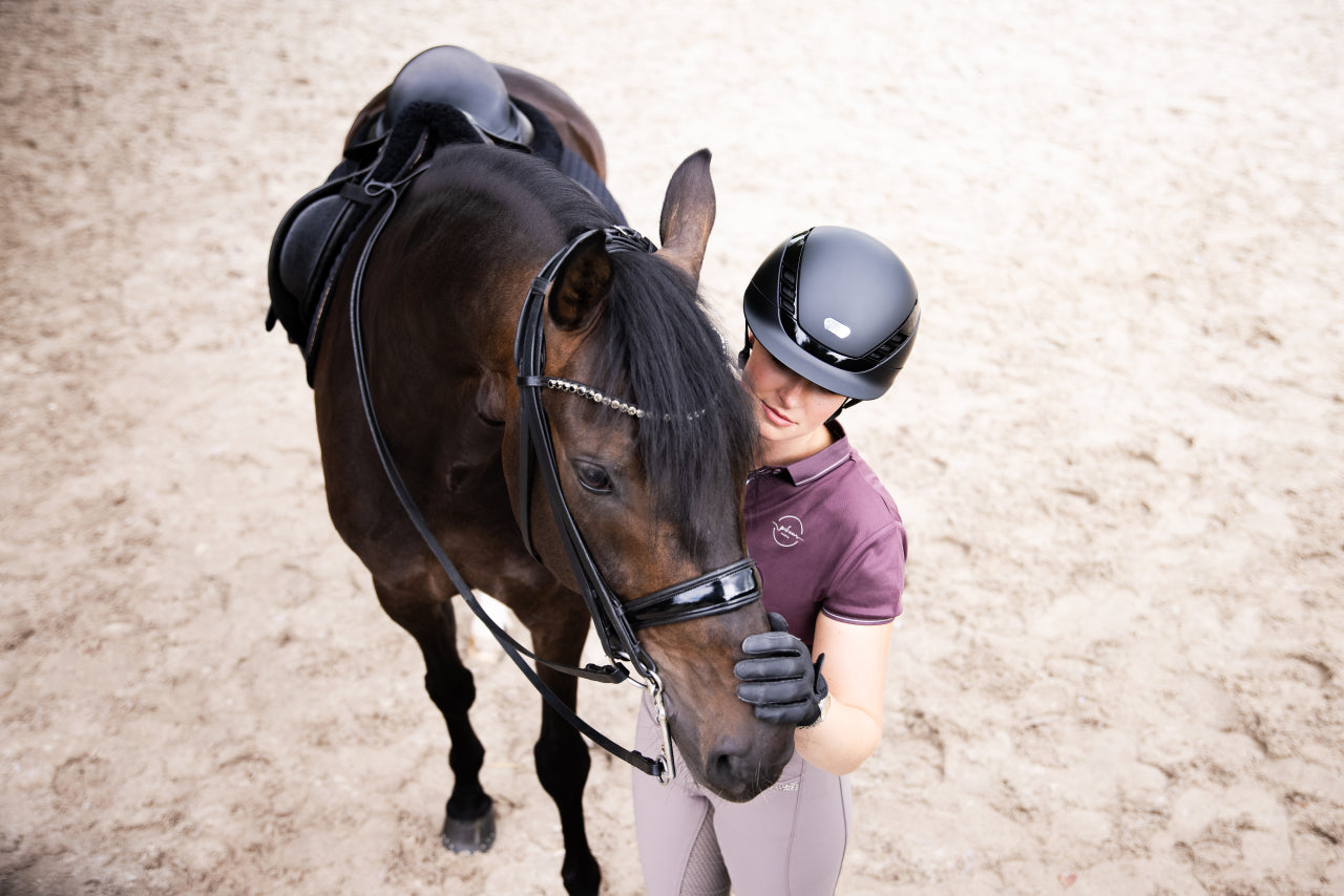 Casque Air Luxe Pure Noir mat visiere simple - Abus