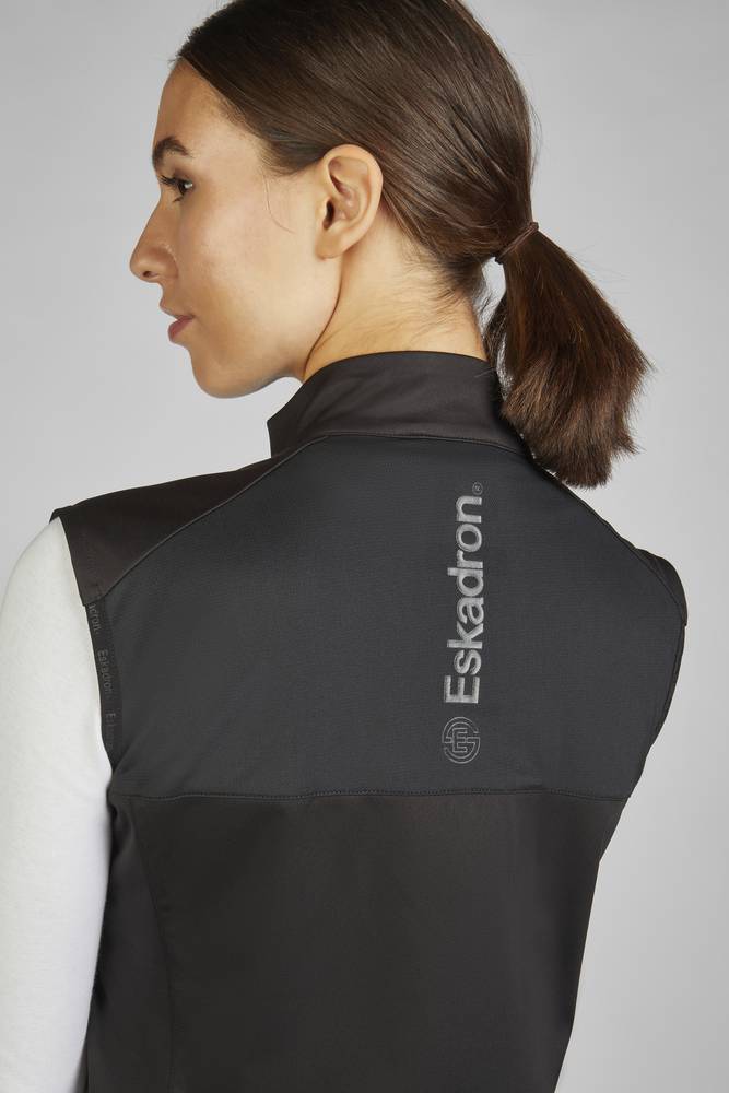 Dynamic 2024 sleeveless jacket - Eskadron