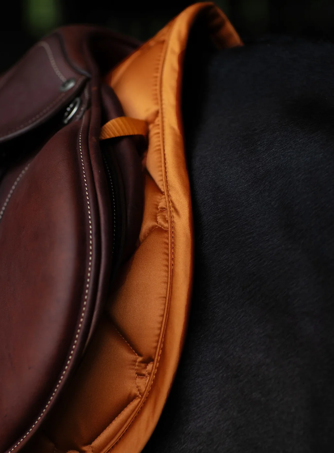 Tapis de selle Satin Chestnut MIXTE - EEQUESTRIAN STOCKHOLM