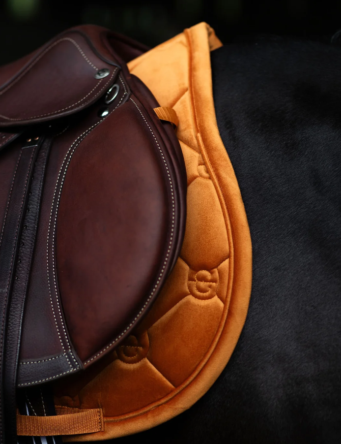 Tapis de saut Chestnut Velvet - EQUESTRIAN STOCKHOLM