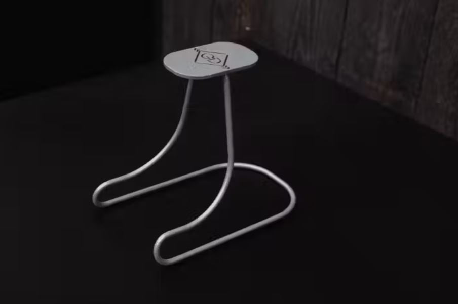 Support de casque en acier - KENTUCKY