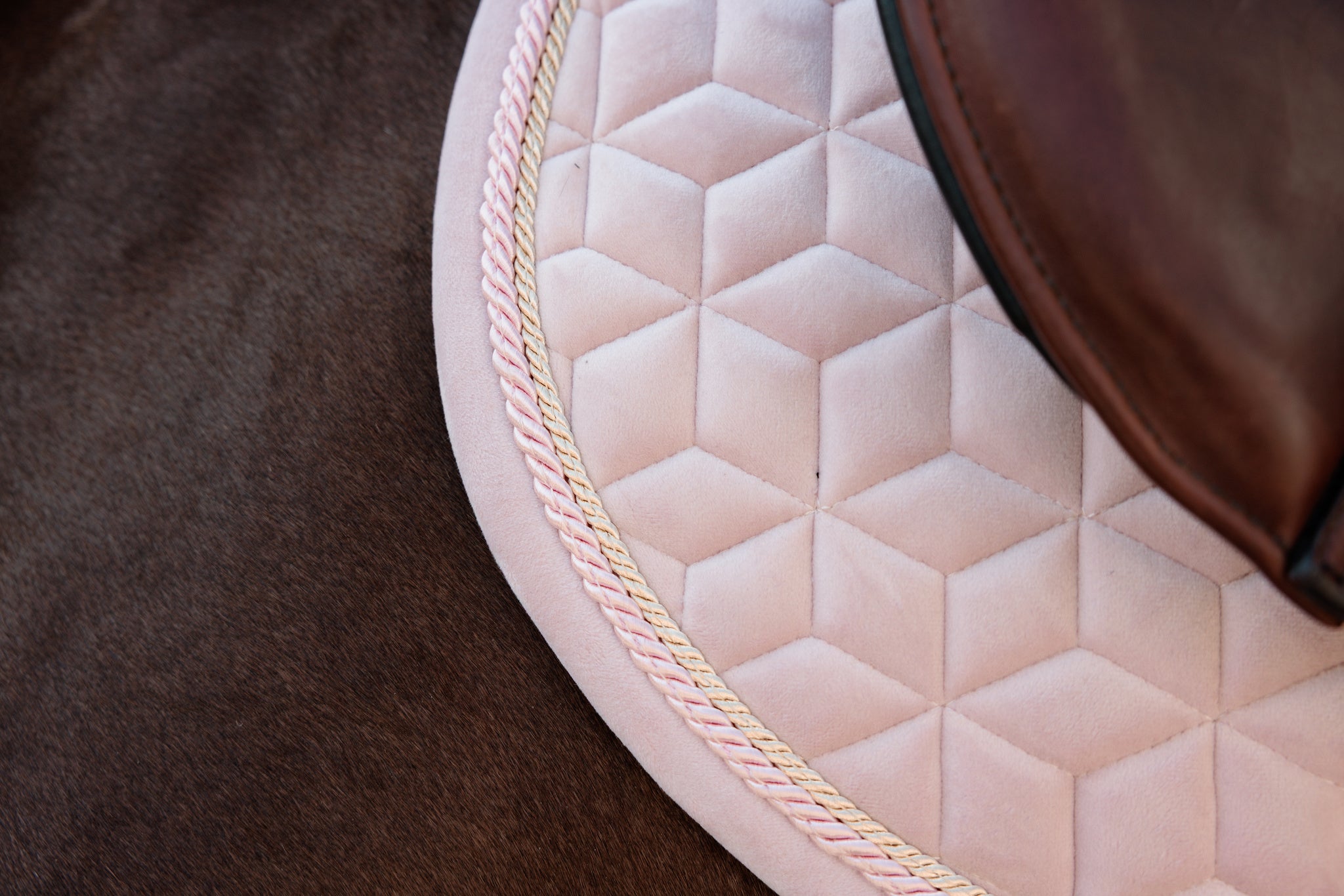 Tapis de selle Velvet Rose pale MIXTE - Kentucky