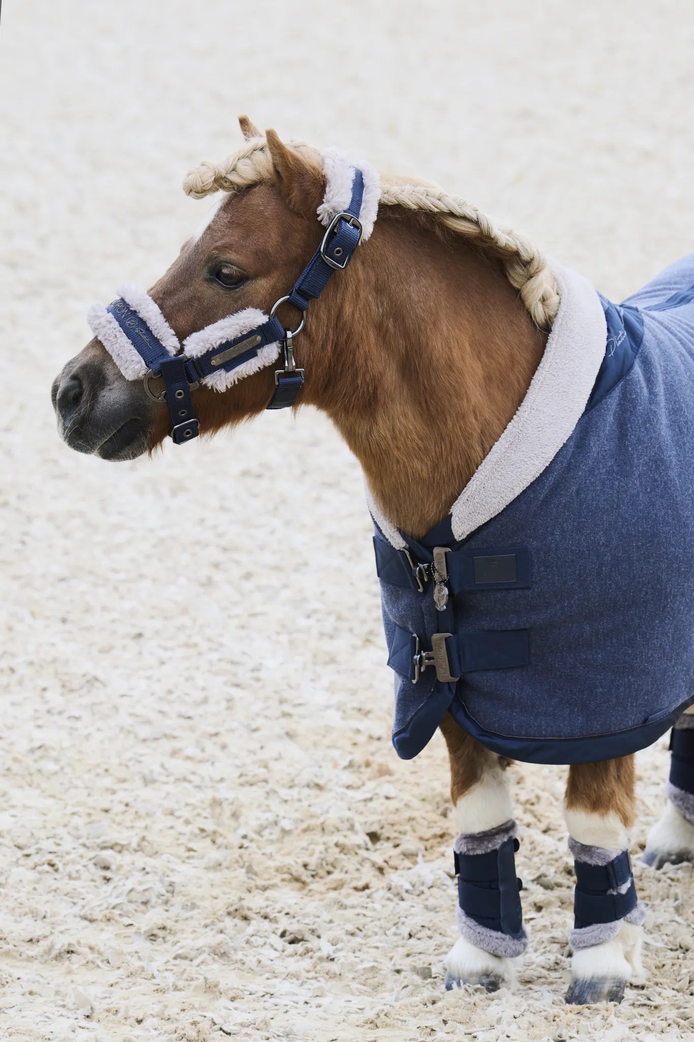 Licol Double Pin Girth Faux Fur PLATINUM 2024 - Eskadron