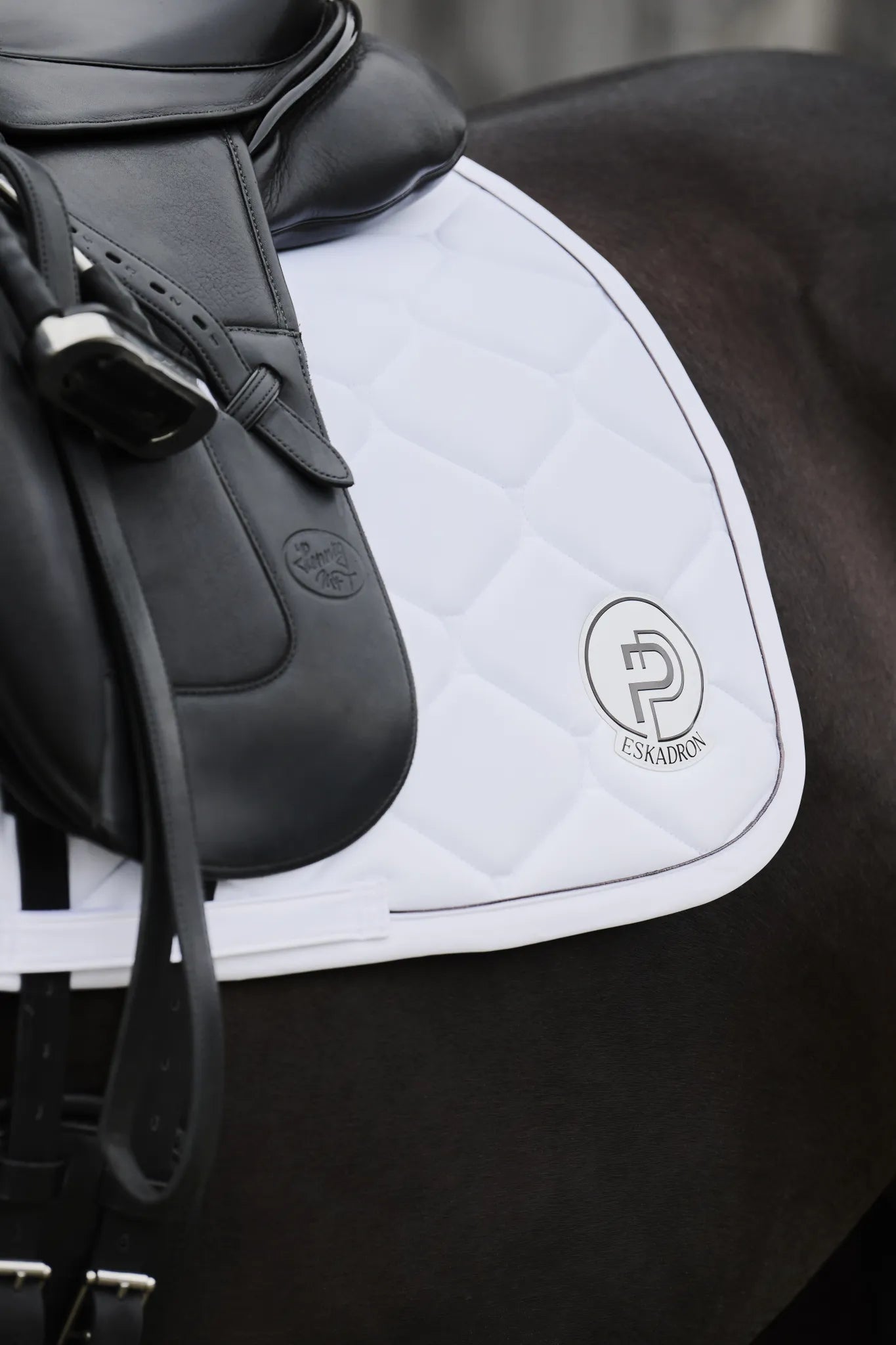Emblem PLATINUM 2024 Softshell saddle pad - Eskadron