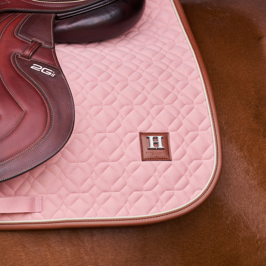 Tapis de selle DRESSAGE Luxi – HV POLO