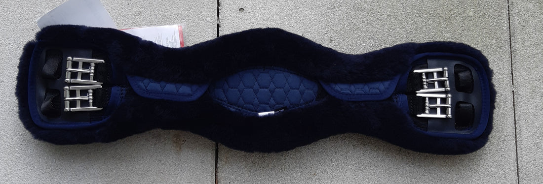 Circonférence De Dressage (sangle De Poitrail) Mattes En Véritable Peau De Mouton - Noire, Taille 24/60 Cm - Occasion Très Bon état
