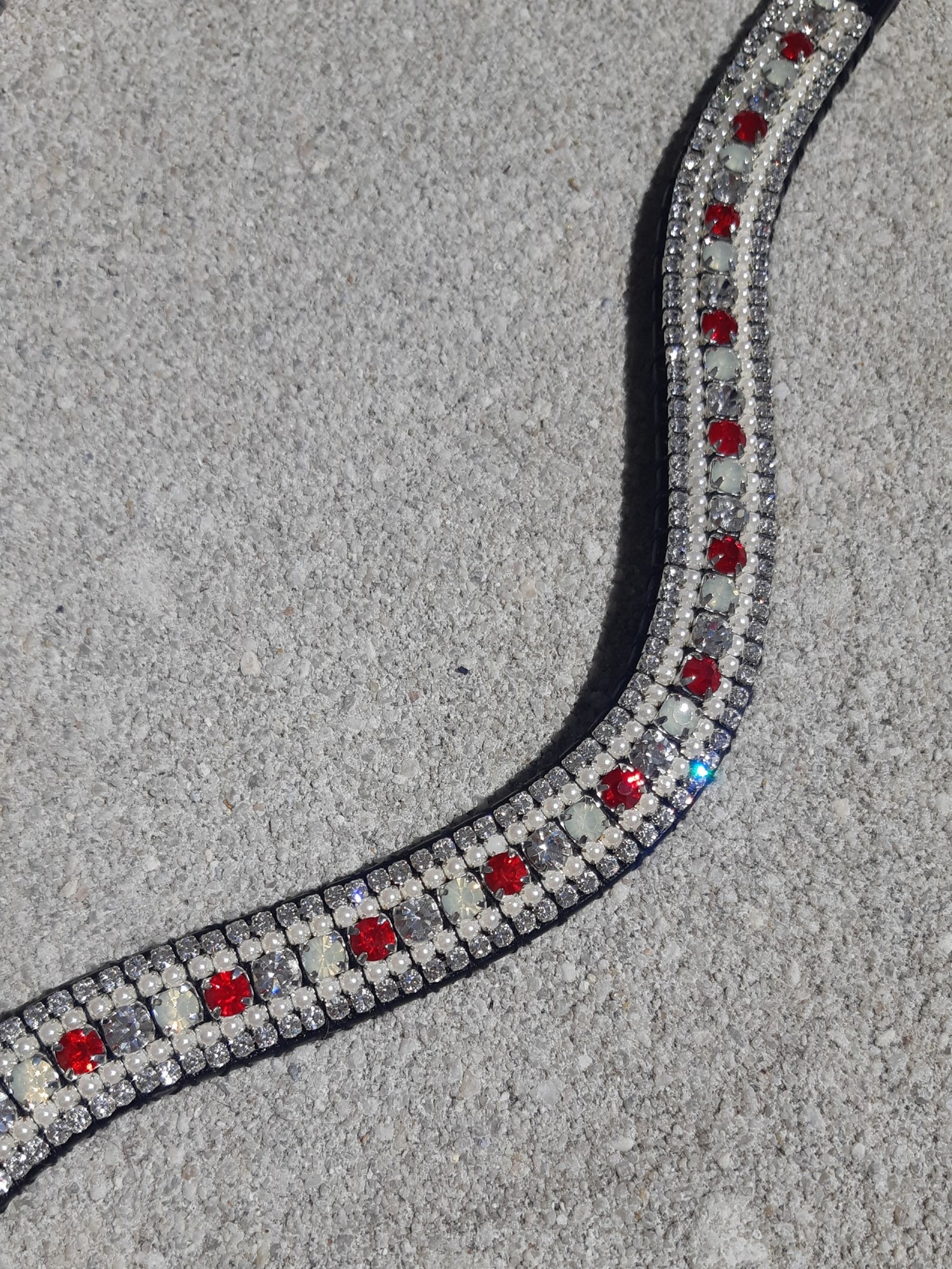 Frontal à strass WW - Rouge, argent et perle blanche