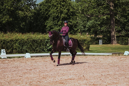 Purple White Edge saddle pad - Equestrian Stockholm