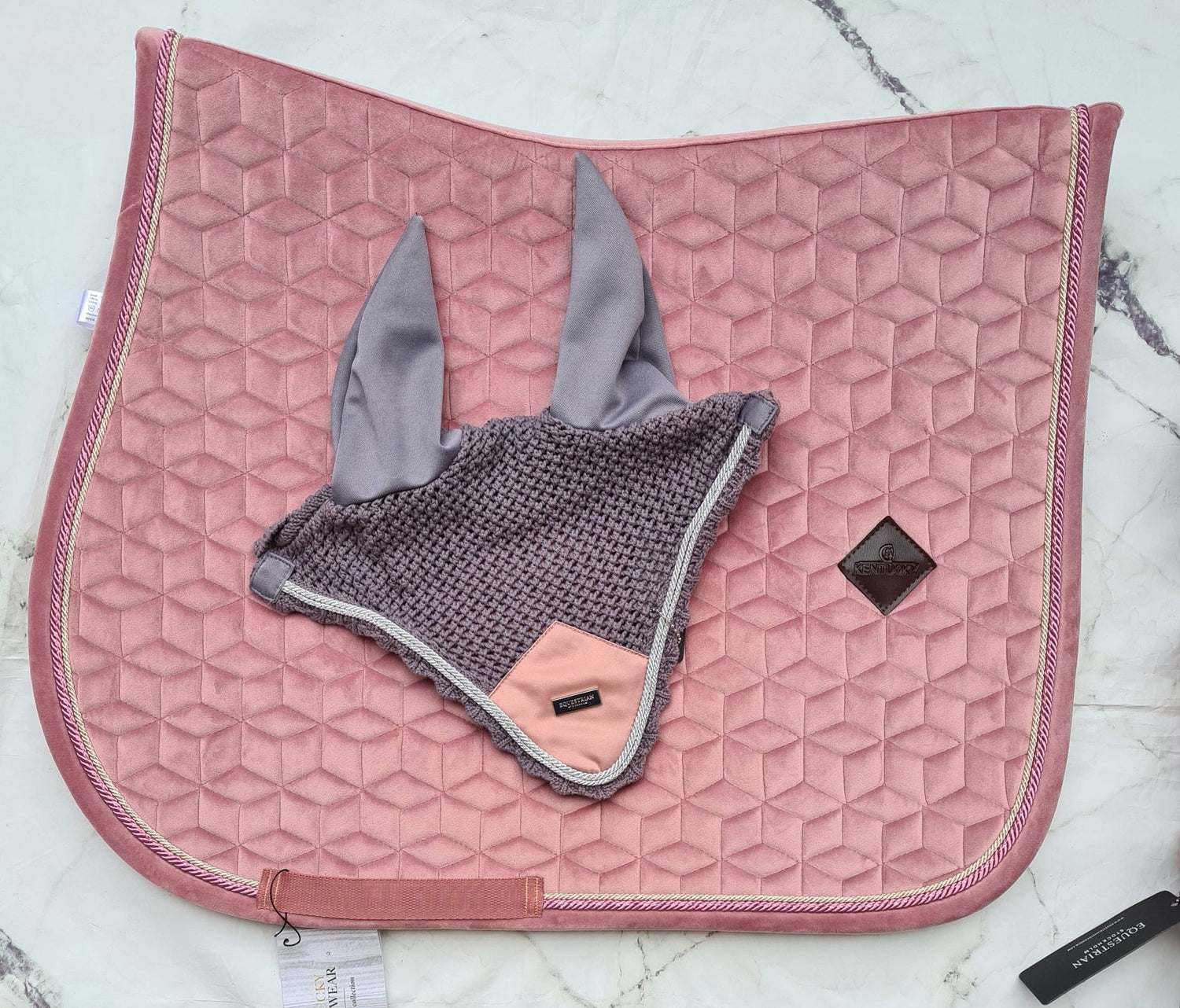 Tapis MIXTE Velvet Kentucky et bonnet Equestrian Stockholm - VIEUX ROSE