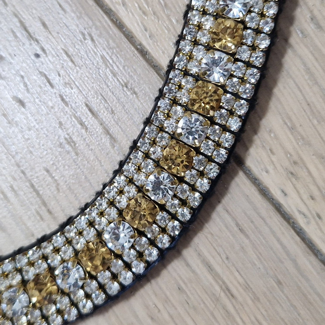 Frontal en strass doré et blanc