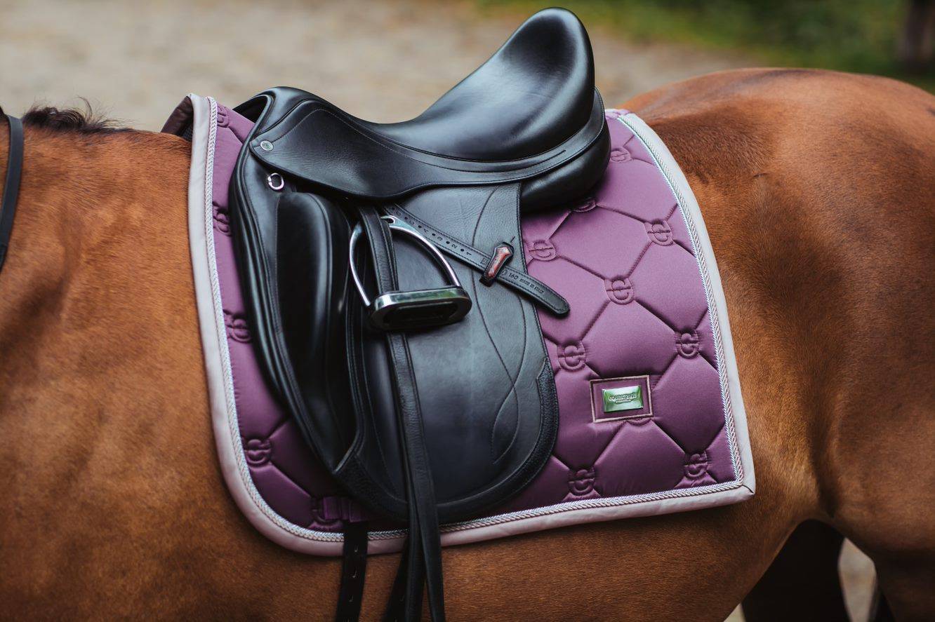 Orchid Bloom saddle pad - Equestrian Stockholm