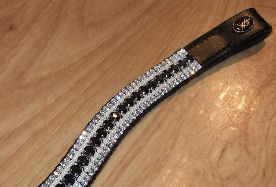 Frontal strass blanc et noir WWF