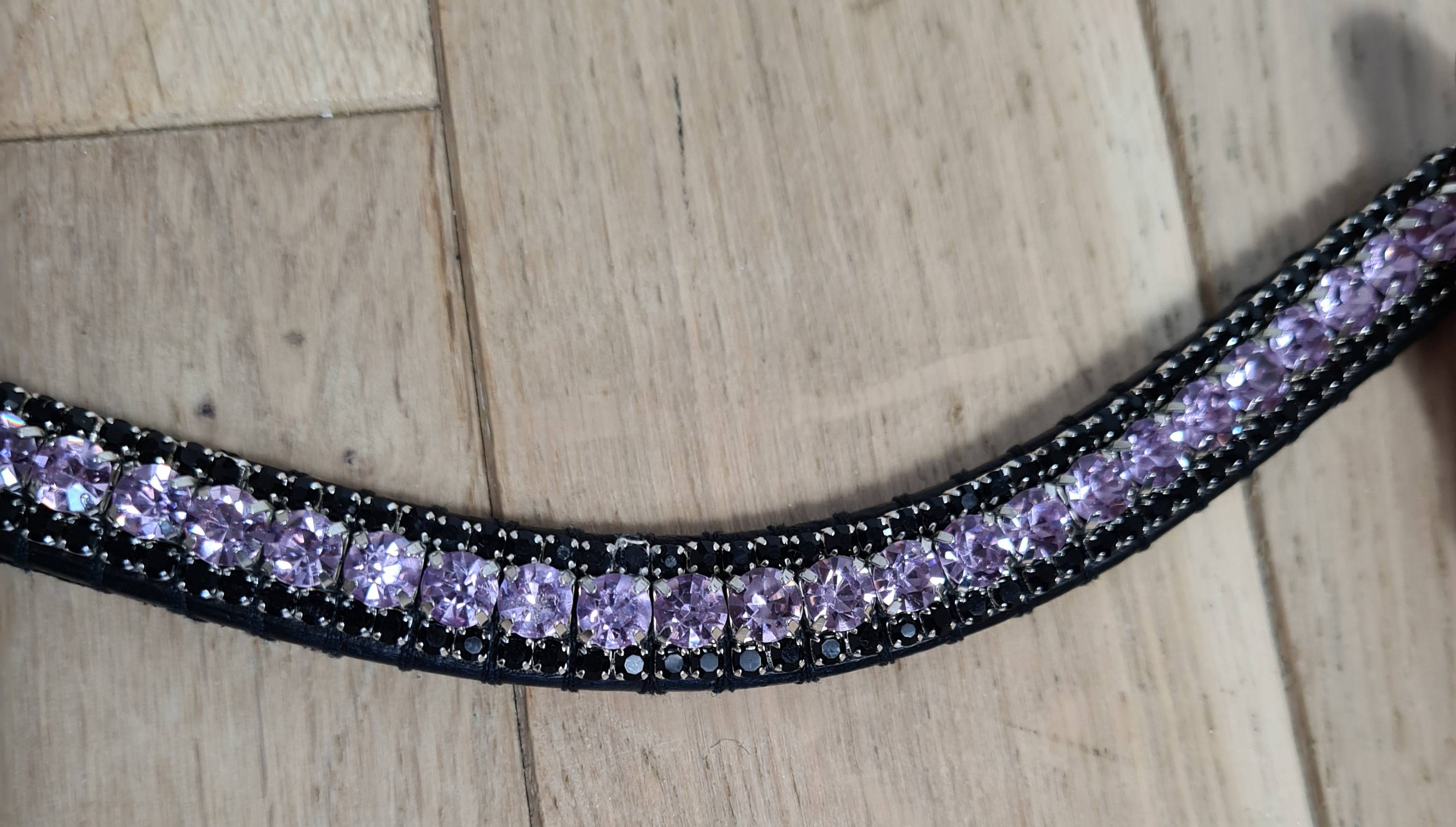 Frontal à strass noir et parme