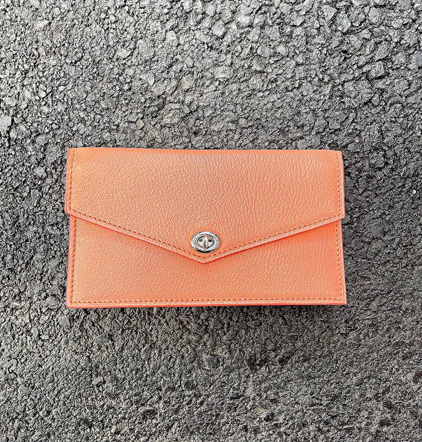 Pochette téléphone Saumon - Melca Paris