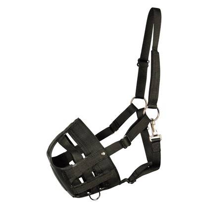 Air muzzle with integrated halter - Harry&