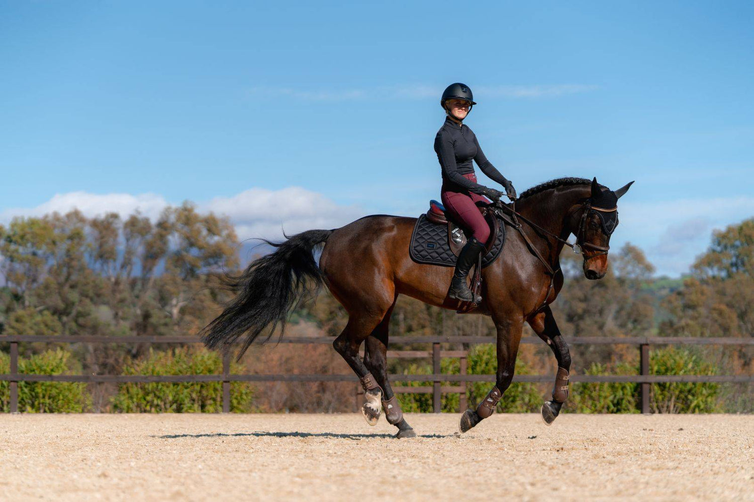 Tapis de selle Total Eclipse - Equestrian Stockholm