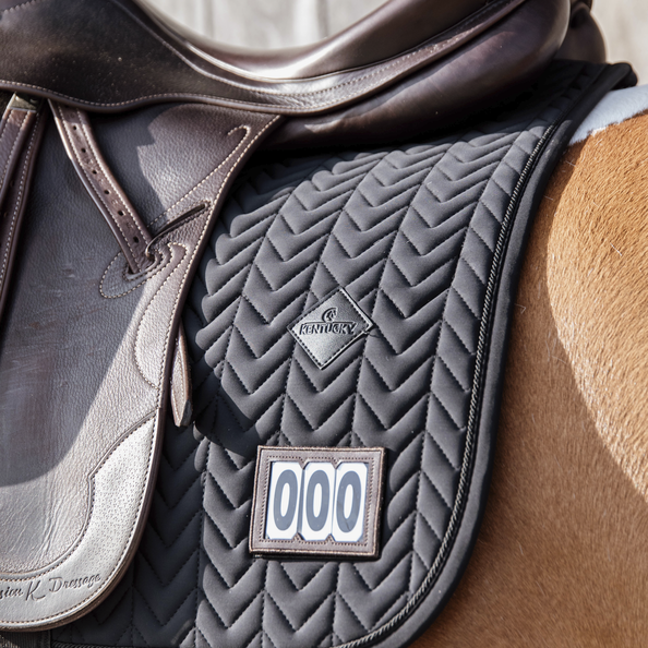 Dressage competition fishbone mat - Kentucky