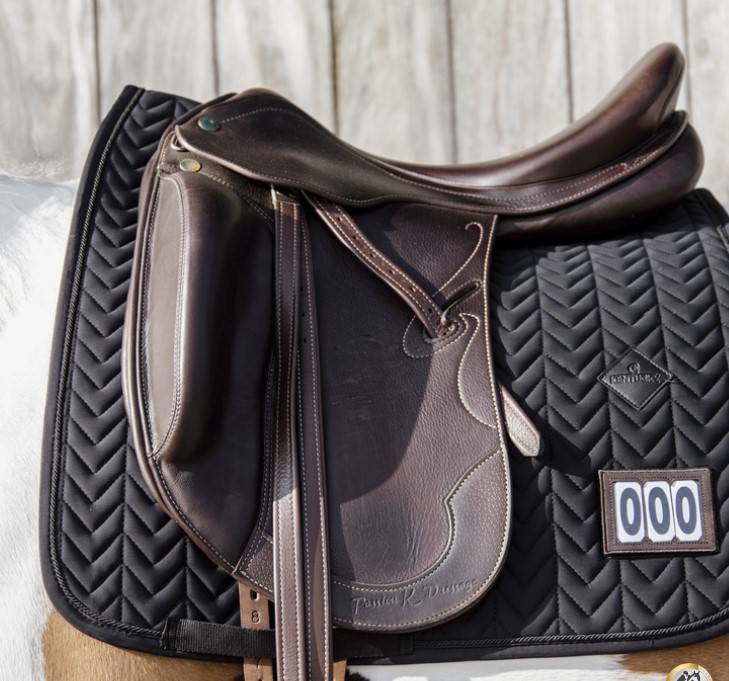 Dressage competition fishbone mat - Kentucky