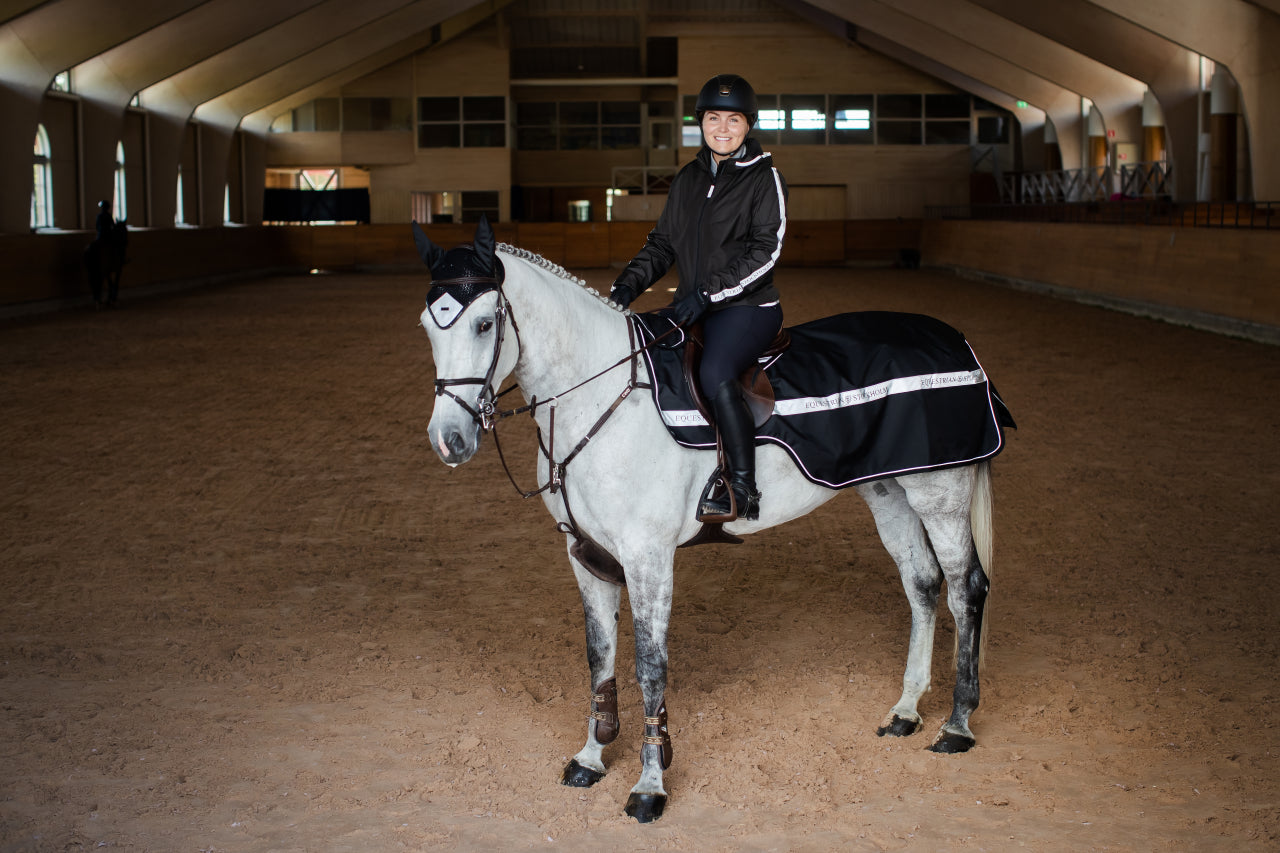 Luminous Black Rein Cover - Equestrian Stockholm