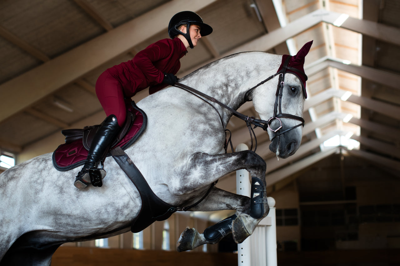 Tapis de selle Dark Bordeaux - Equestrian Stockholm