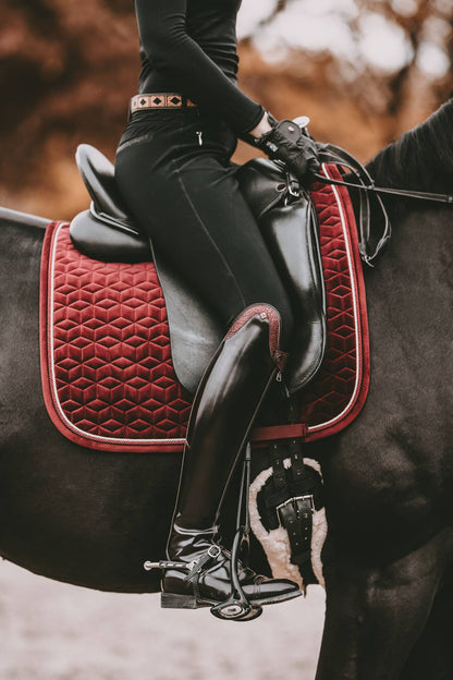 Tapis Velvet Bordeaux DRESSAGE - Kentucky