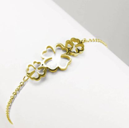 Bracelet with four leaf clovers - Ponytail &amp;amp; Co