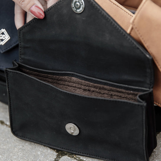 Pochette téléphone avec portefeuille - Stop RFID - Cuir | Paris Pochette téléphone avec portefeuille - Stop RFID - Cuir | Paris