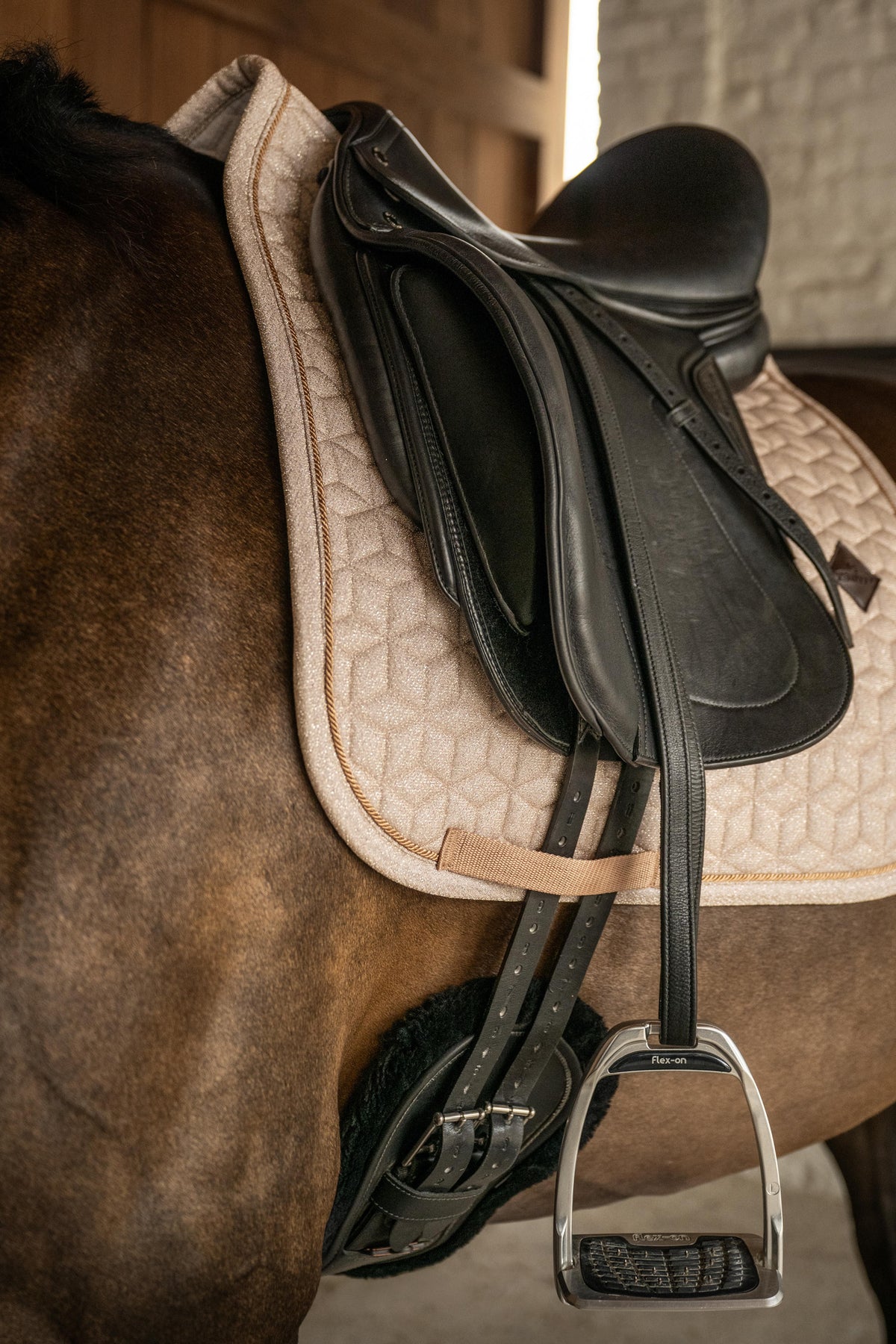 Tapis de selle Sparkling DRESSAGE beige - Kentucky