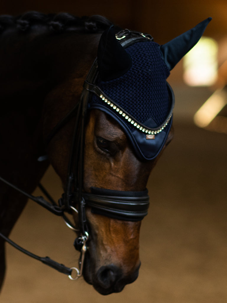 Bonnet Modern Tech Navy - Equestrian Stockholm