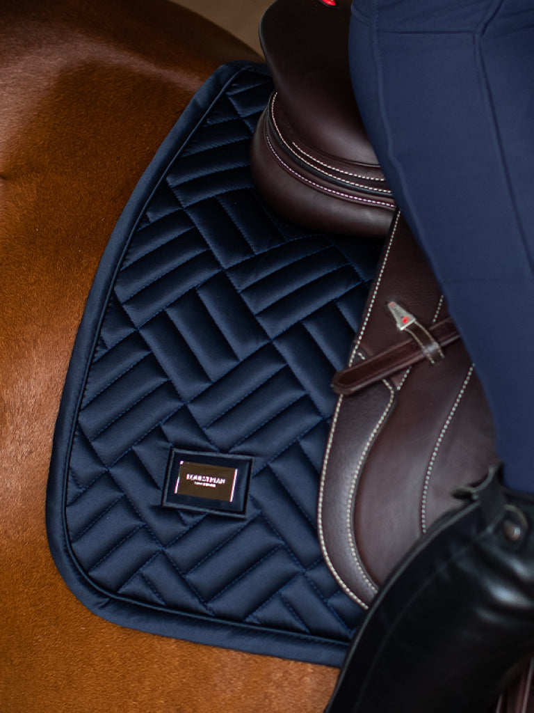 Tapis de selle Modern Tech Navy - Equestrian Stockholm