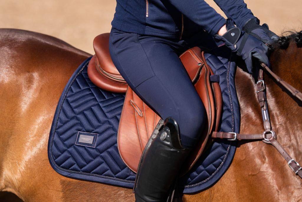 Modern Lagoon Blush saddle pad - Equestrian Stockholm