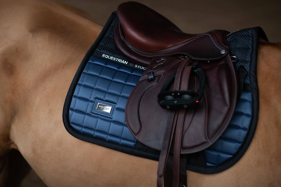 Sportive Dark Venice saddle pad - Equestrian Stockholm