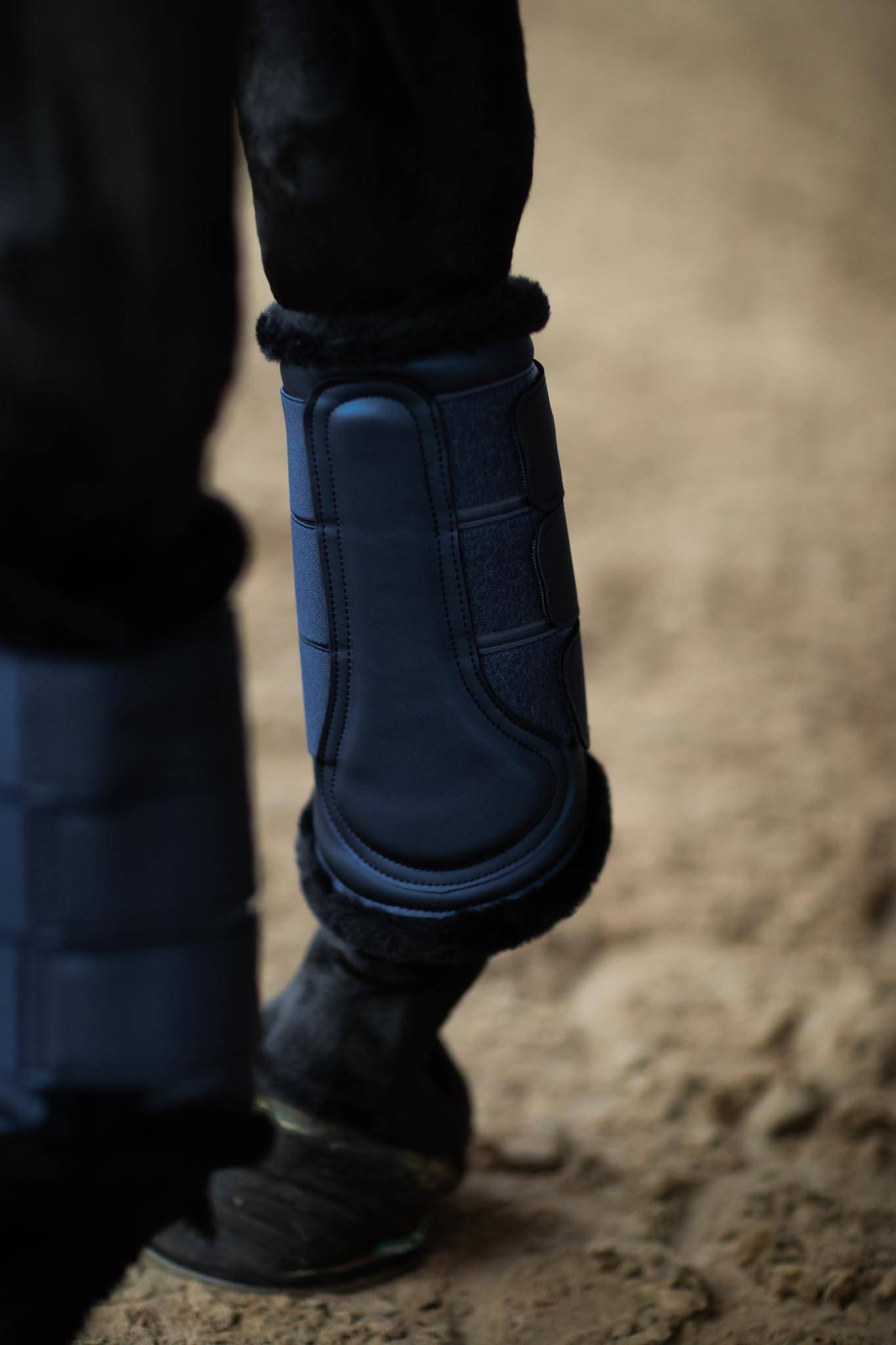 Dark Venice dressage gaiters - Equestrian Stockholm